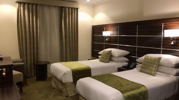 Refaaf Al Azizia Hotel image 26